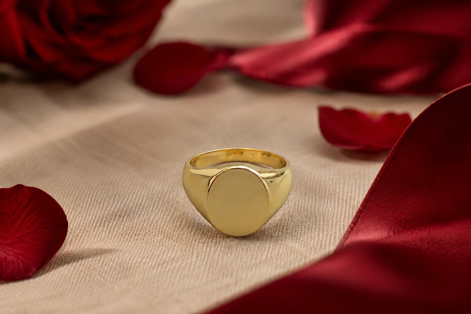 Signet ring in the Valentine's Day scene, cropped as Lifestyle · 3:2